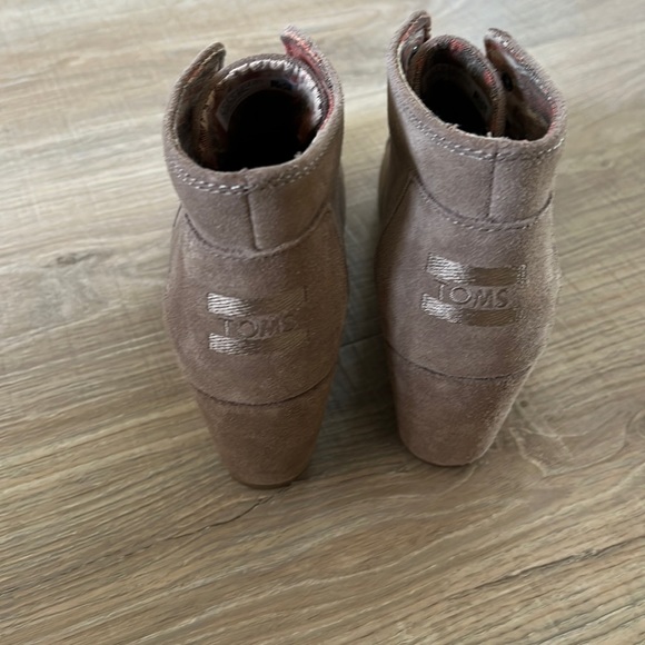 Toms suede wedge bootie - Picture 8 of 14